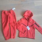 Nike tech fleece pak, Jongen of Meisje, Overige typen, Nieuw, Ophalen of Verzenden