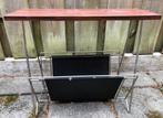 Vintage krantbak, Huis en Inrichting, Woonaccessoires | Krantenbakken en Lectuurbakken, Ophalen of Verzenden, Gebruikt