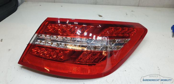 Achterlicht rechts buiten W207 E klasse coupe Mercedes 20782, Auto-onderdelen, Verlichting, Mercedes-Benz, Gebruikt, Ophalen of Verzenden