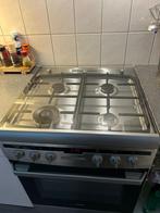 Gasfornuis met oven inventum, Witgoed en Apparatuur, Fornuizen, Ophalen, 4 kookzones, Zo goed als nieuw, Gas