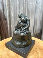 Bronzen beeld 'De Kus' naar Rodin ( gesigneerd + stempel ), Antiek en Kunst, Ophalen of Verzenden