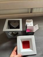 Scentchips wax brander, hout, 14cm hoog en 4 stuks wax, Huis en Inrichting, Woonaccessoires | Kandelaars en Kaarsen, Ophalen, Zo goed als nieuw