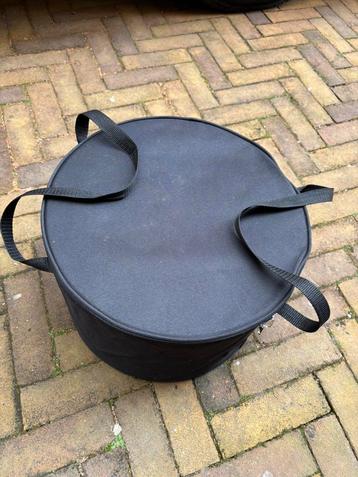 BBQ met ventilator beschikbaar voor biedingen