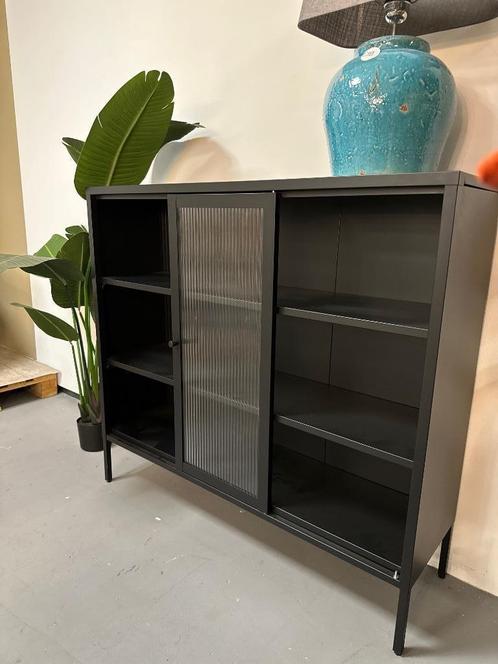 Wandkast metaal - zwarte wandkast - metalen wandkast, Huis en Inrichting, Stoelen, Nieuw, Eén, Metaal, Zwart, Ophalen