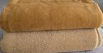 2 PLAIDS -- CAMELKLEUR 220X220CM, BEIGEKLEUR 220X240CM, Huis en Inrichting, Woonaccessoires | Plaids en Woondekens, Ophalen of Verzenden