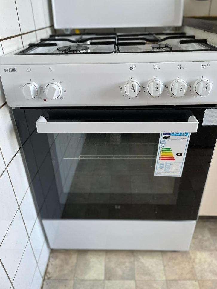 ETNA Gas/elektro fornuis (60 cm) - FGV160WIT, Witgoed en Apparatuur, Fornuizen, Zo goed als nieuw, Vrijstaand, Gas, 4 kookzones