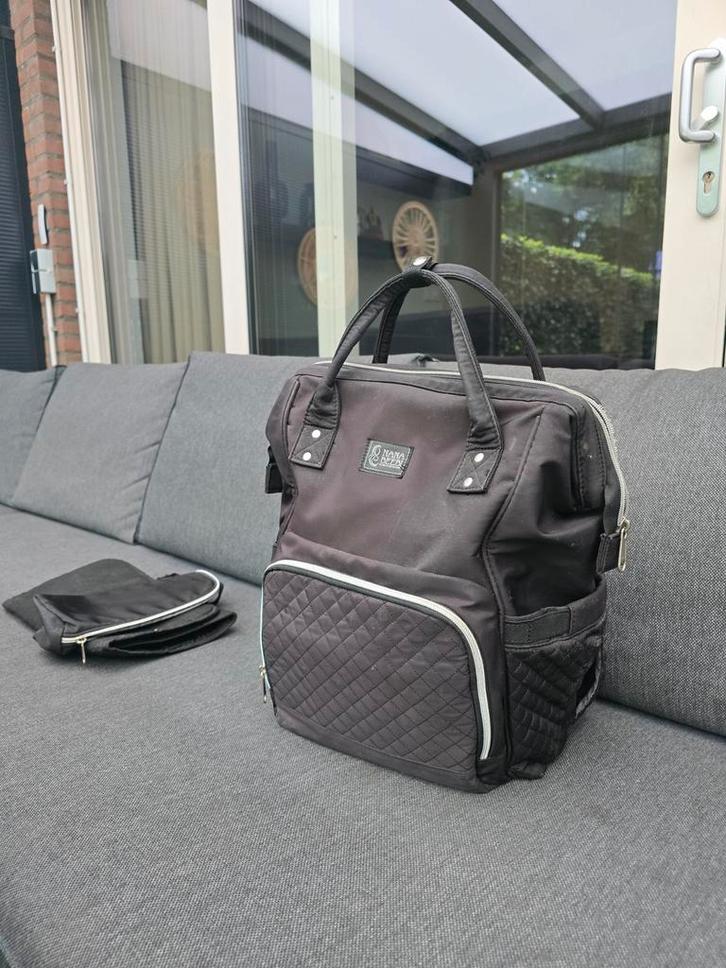 Luiertas Rugzak - Zwart Nanabeebi, Kinderen en Baby's, Luiertassen, Gebruikt, Rugzak, Ophalen