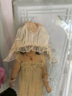 Antieke kanten frans mutsje in beige, Ophalen of Verzenden, Kinderen