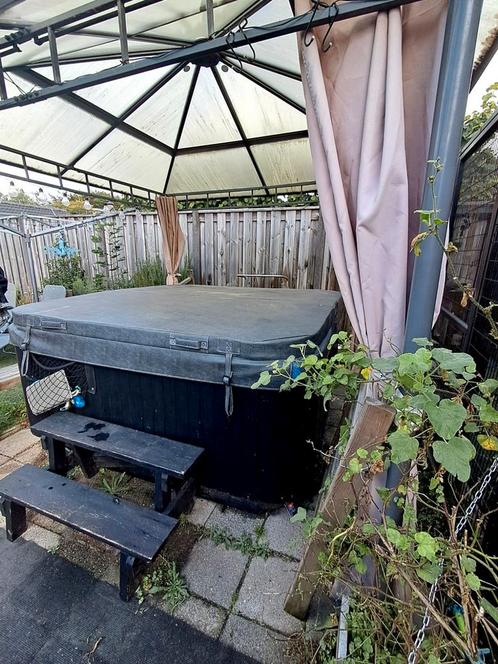 Jacuzzi Spa 6 Persoons Compleet, Tuin en Terras, Bubbelbaden en Hottubs, Gebruikt, Vast, Afdekzeil, Trap, Ophalen
