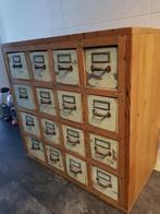 Oud apothekers/ laden kast., Huis en Inrichting, Ophalen, Gebruikt, 50 tot 100 cm, 3 of 4 laden