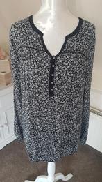 Zwart/wit gebloemde damesblouse maat 48, Kleding | Dames, Zwart, Maat 46/48 (XL) of groter, Nieuw, Ophalen of Verzenden