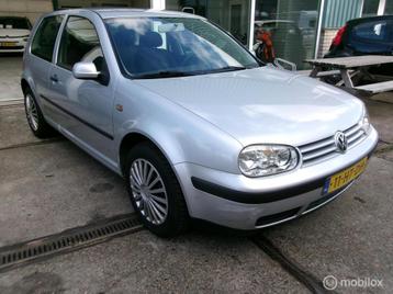 Volkswagen Golf 1.4-16V beschikbaar voor biedingen