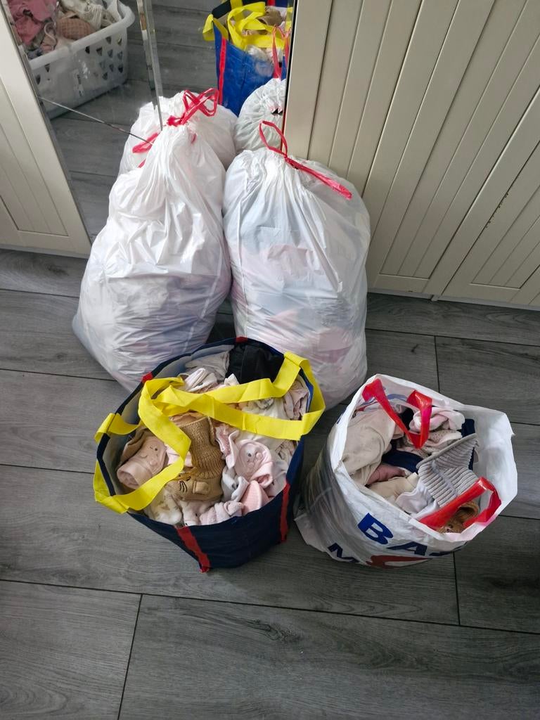 Baby clothes, Ophalen