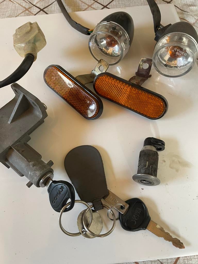 Kymco contactslot, Fietsen en Brommers, Ophalen, Gebruikt, Overige typen, Kymco