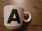 Witte mok met letter 'A', Keramiek, Ophalen of Verzenden, Zo goed als nieuw, Overige stijlen