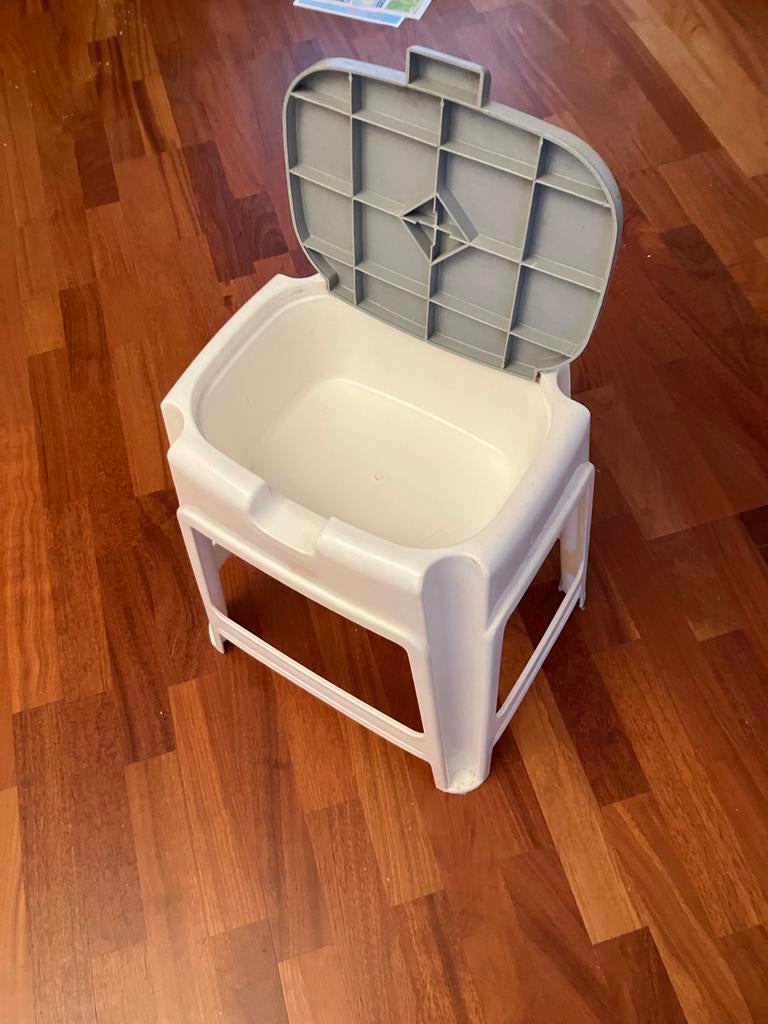 Opstapkruk met opbergruimte, Ophalen of Verzenden, Gebruikt