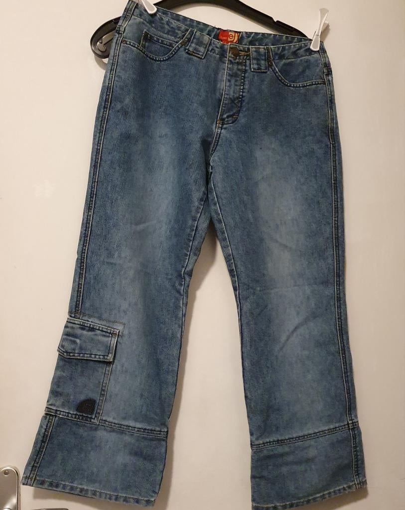 Dames kleding - Maat M - Ophalen in Den Haag., Kleding | Dames, Spijkerbroeken en Jeans, Ophalen, W30 - W32 (confectie 38/40)