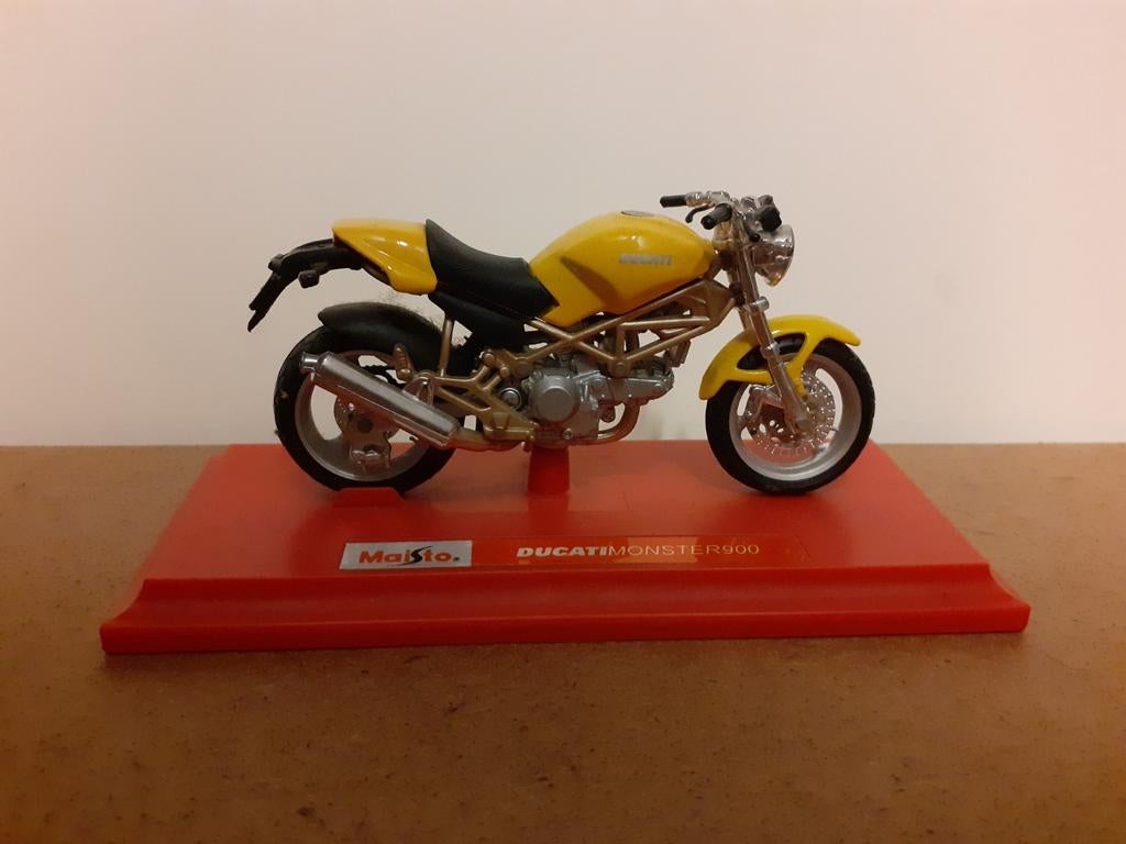 Ducati 1:18, Hobby en Vrije tijd, Modelauto's | 1:18, Ophalen of Verzenden, Auto