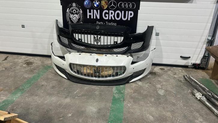 MASERATI QUATTROPORTE VI M156 2016 COMPLETE VOORBUMPER, Auto-onderdelen, Carrosserie en Plaatwerk, Bumper, Voor, Gebruikt, Ophalen of Verzenden