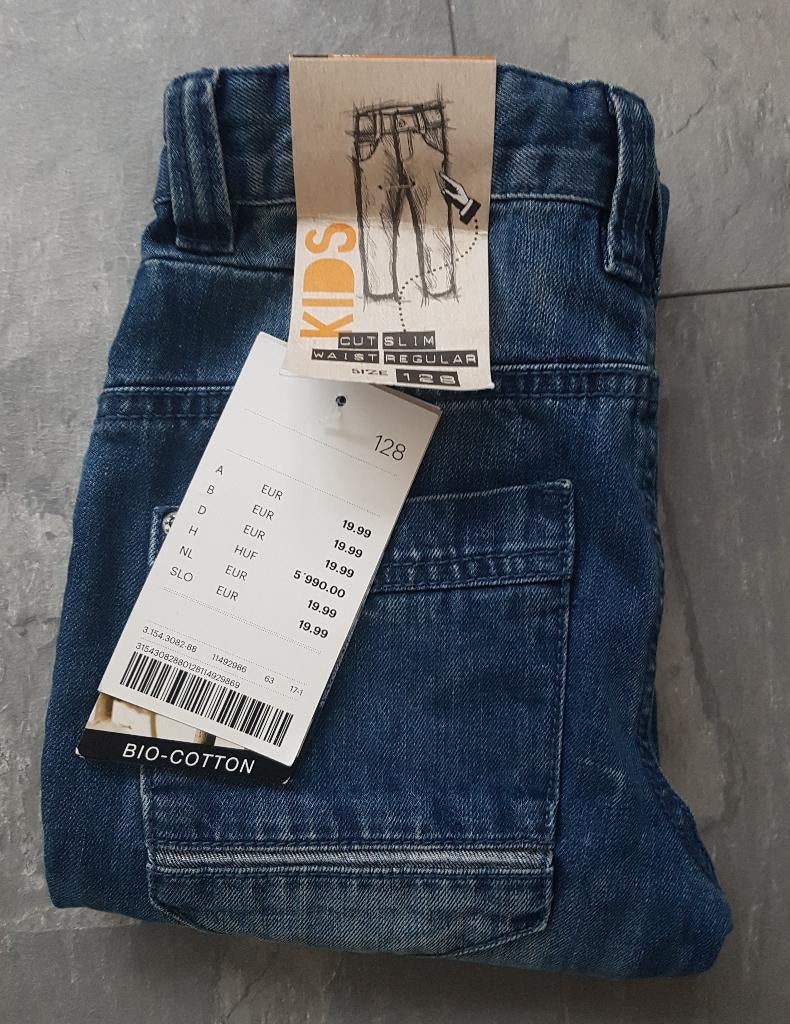 Spijkerbroek / jeans broek maat 128 Charles Vogele NIEUW, Broek, Charles Vogele, Nieuw, Ophalen of Verzenden