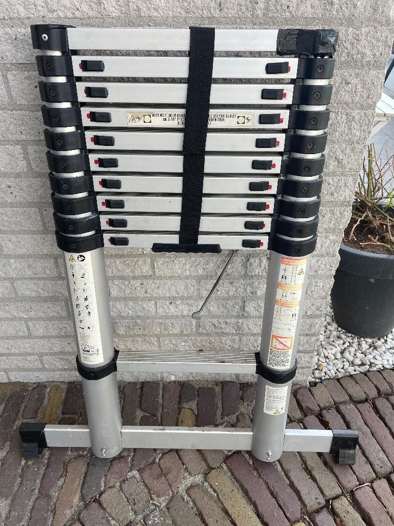Telescopische ladder, Ophalen, Gebruikt, Ladder, Opvouwbaar of Inschuifbaar
