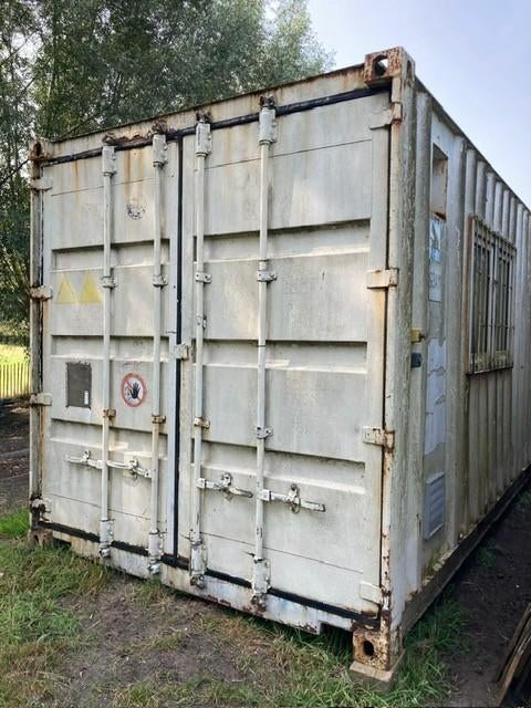 container te koop, Ophalen