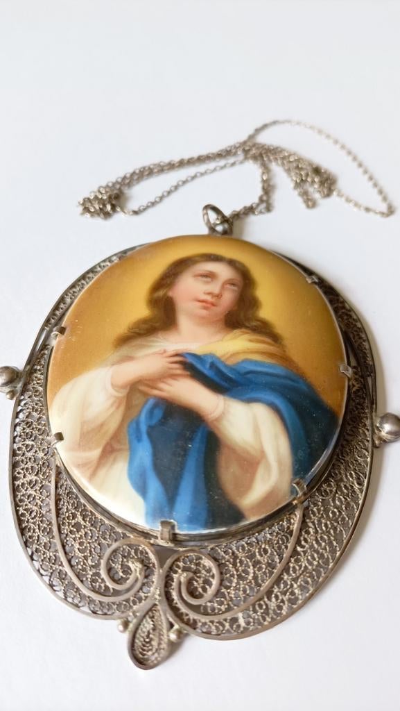 Antieke zilveren hanger Maria Magdalena handgeschilderd, Verzenden, Zilver, Hanger