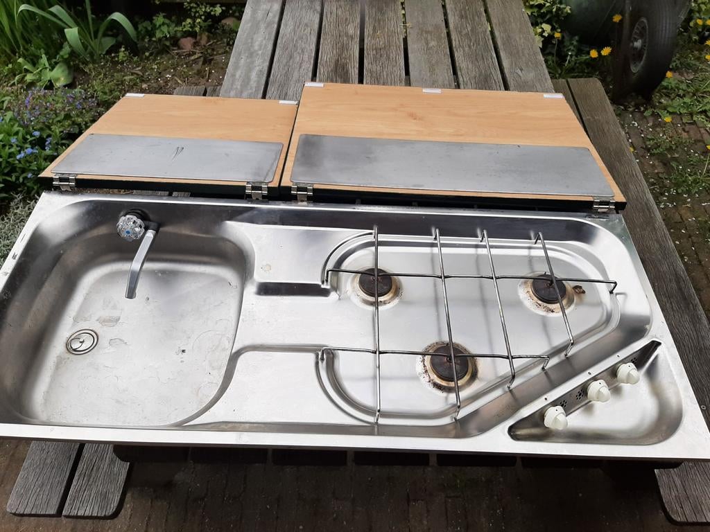 Keukenblok Aanrecht wasbak gaspitten Smev, Ophalen