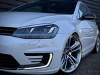 Volkswagen Golf 1.4 TSI GTE PANO|LEDER|SCHROEFSET|19'' OZ, Auto's, Volkswagen, Automaat, Lichtsensor, Gebruikt, Euro 6