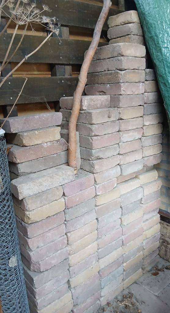 gratis 90-100 stenen 28x20x6,3 in 3 kleuren, Tuin en Terras, Ophalen, Gebruikt, Klinkers, Minder dan 5 m²