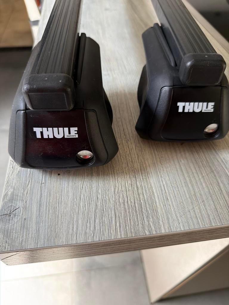 Thule dakdragers VW Golf 7.5 met open dakrails - Zo goed als, Auto diversen, Dakdragers, Ophalen of Verzenden, Zo goed als nieuw
