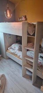 Stapelbed met kledingkast, Ophalen, Zo goed als nieuw, Stapelbed