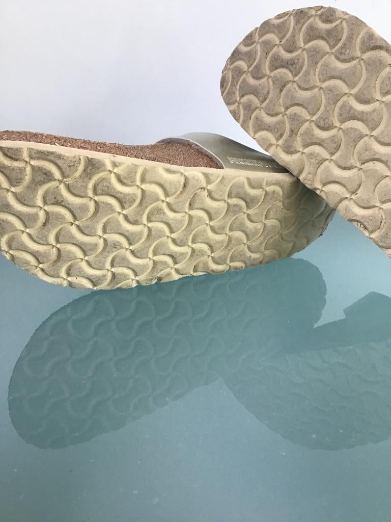 Birkenstock 36 slippers Gizeh goud | Gratis verzenden, Kleding | Dames, Schoenen, Slippers, Overige kleuren, Verzenden, Zo goed als nieuw