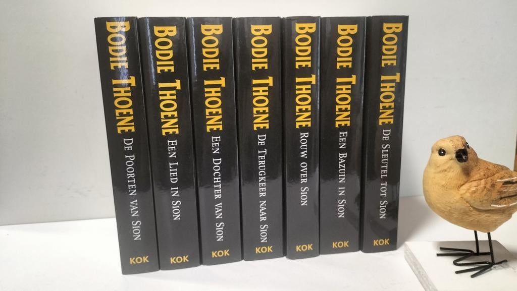 Thoene, Bodie; De poorten van Sion (7 delen: compleet), Boeken, Ophalen of Verzenden, Gelezen