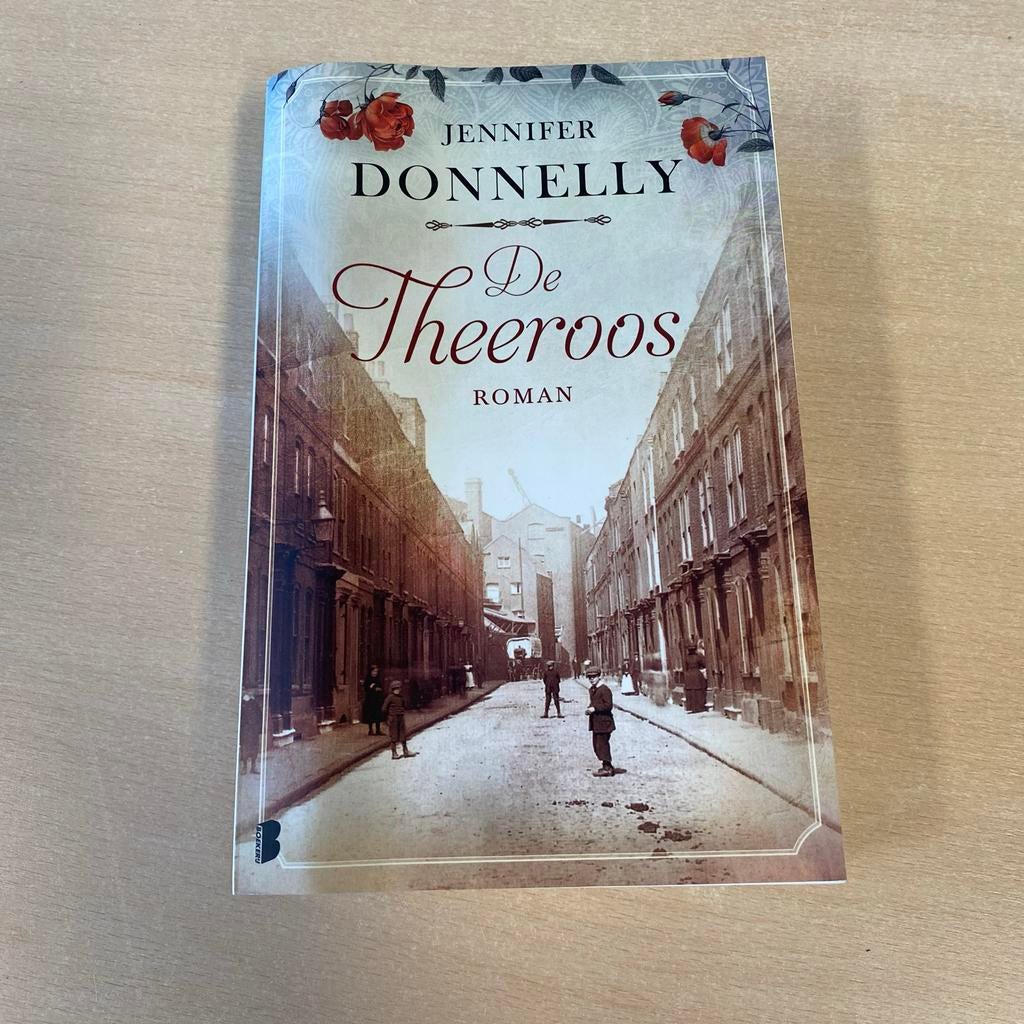 De Theeroos - Jennifer Donnelly (Roman), Boeken, Ophalen of Verzenden, Zo goed als nieuw, Europa overig