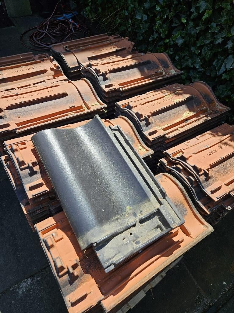 Koramic Madura Dakpannen 135st. leikleur mat, Ophalen, Steen of Klei, Zwart, Dakpannen