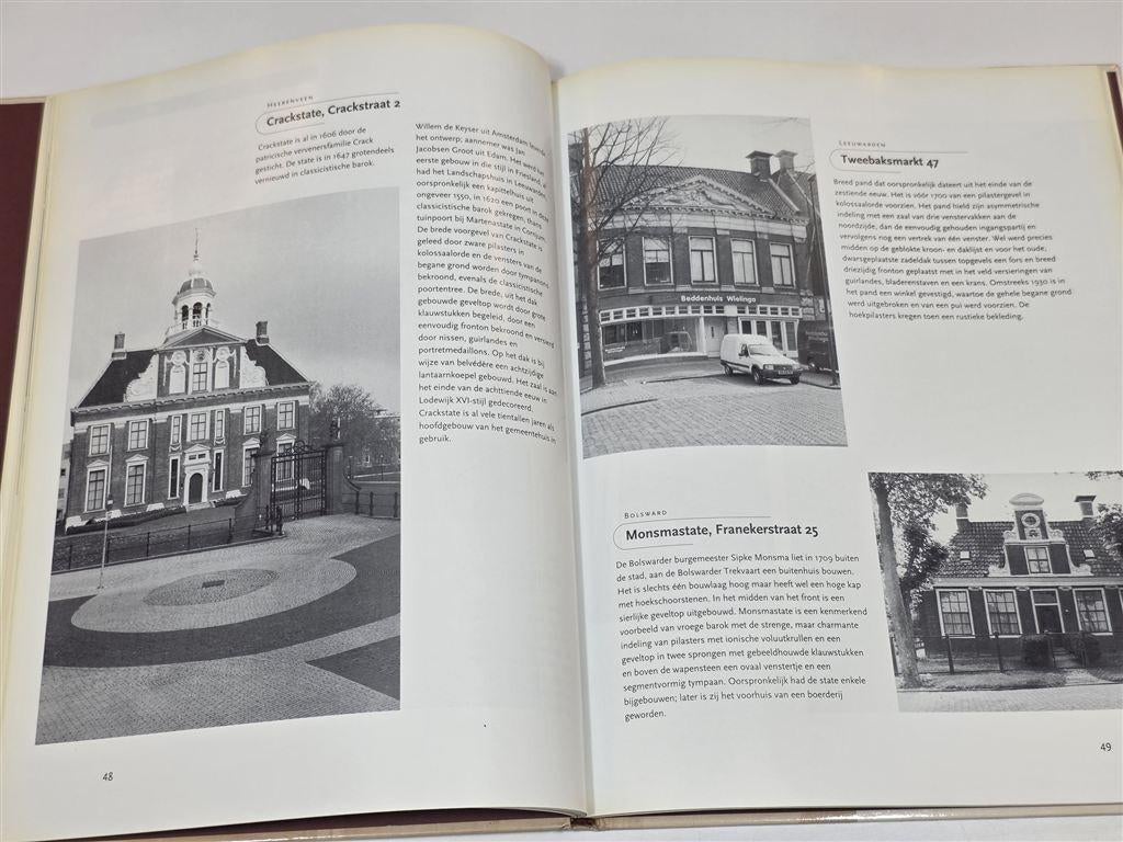 Woonhuizen Friesland — 600 Jaar Bouwstijlen, Fotoboek, Boeken, Ophalen of Verzenden, Gelezen