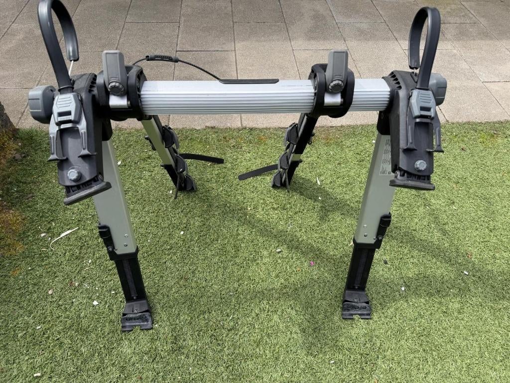 Fietsendrager achterklep, Ophalen, 3 fietsen of meer, Zo goed als nieuw, Achterklepdrager