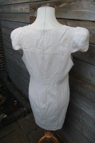 Jurk beige Hoss mt 46IT (EU40) Vaste prijs, Maat 38/40 (M), Beige, Ophalen of Verzenden, Zo goed als nieuw