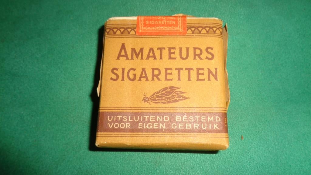 Oorlog wo2 sigaretten Amateur bruin rantsoen Nederland vol, Verzamelen, Militaria | Tweede Wereldoorlog, Verzenden, Overige soorten