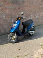 Piaggio typhoon 125cc duitse pap, Ophalen, Zo goed als nieuw, Benzine, Zip