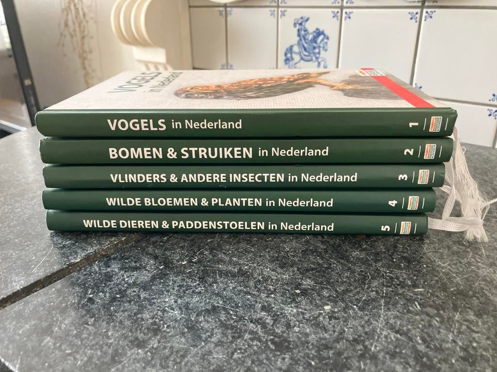 Boekjes postcodeloterij Natuur, Ophalen of Verzenden, Zo goed als nieuw, Natuur algemeen