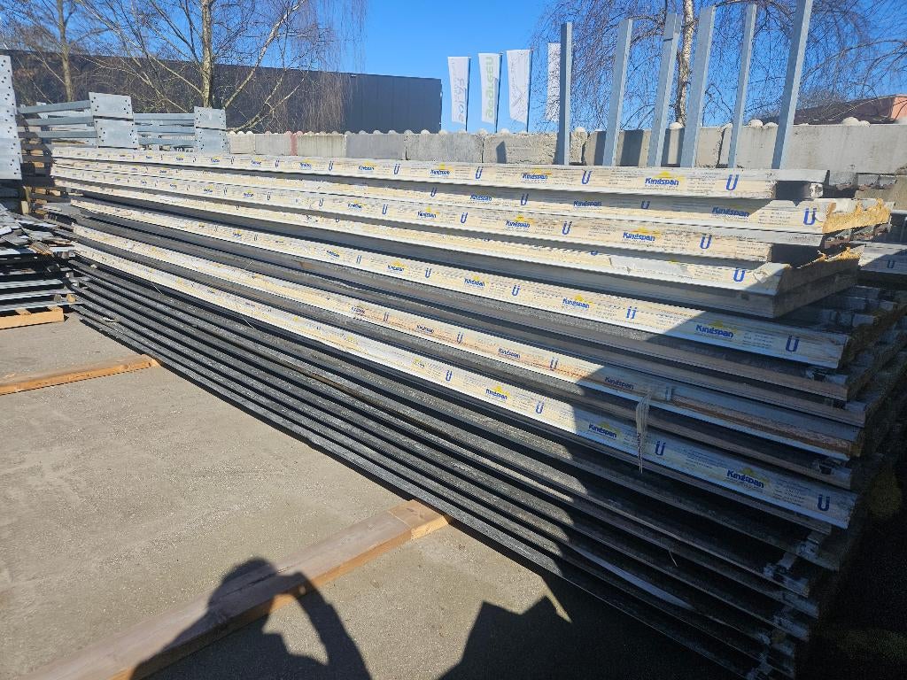 Geïsoleerde dak platen Kingspan sandwichpanelen ( 258 ), Doe-het-zelf en Verbouw, Platen en Panelen, Ophalen, 50 tot 100 mm, Zo goed als nieuw