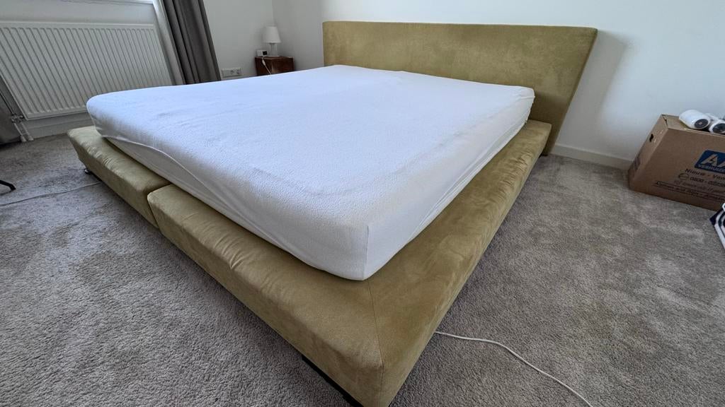 Swiss Sense boxspring met hoofdbord (matras eventueel), Ophalen, Gebruikt, Tweepersoons, 180 cm