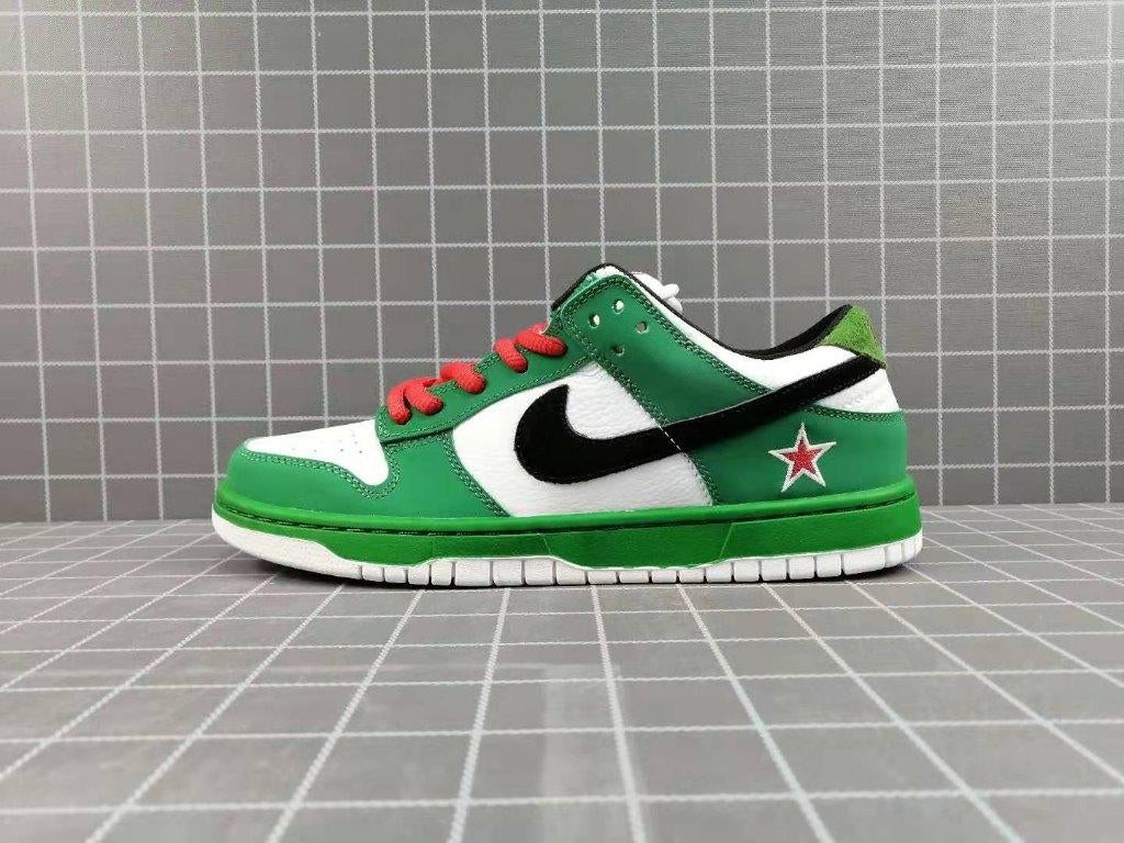 Nike SB Dunk Low | Heineken, Nike SB, Overige kleuren, Nieuw, Ophalen of Verzenden