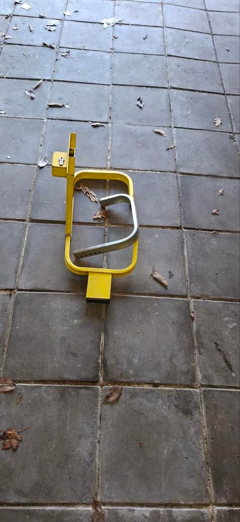 Gele parkeerbeugel, parkeerplaatsbeveiliger, Ophalen, Gebruikt