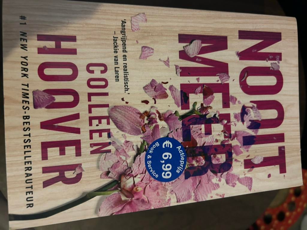 Nooit Meer - Colleen Hoover (Actieprijs), Boeken, Romans, Ophalen of Verzenden, Gelezen, Nederland