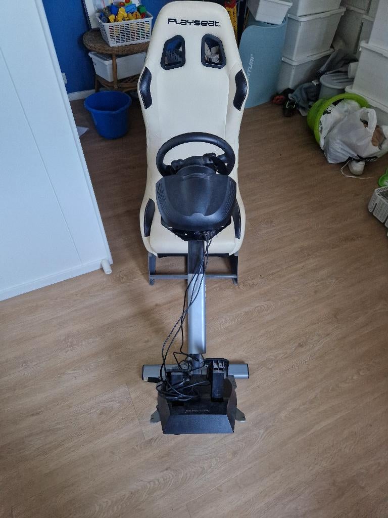 Playseat, Spelcomputers en Games, Ophalen, Zo goed als nieuw, Playseat of Racestoel