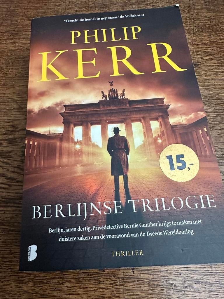 Philip Kerr: De Berlijnse trilogie, Ophalen of Verzenden, Zo goed als nieuw