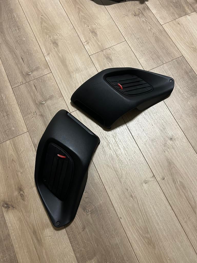 Gilera runner luchtrooster zwart, Ophalen of Verzenden